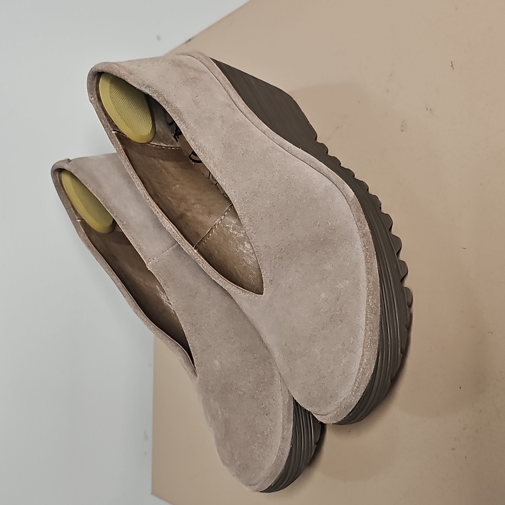 Fly London Yaz Grey Suede Wedge Heels Size 7.5/38 - Picture 2 of 11